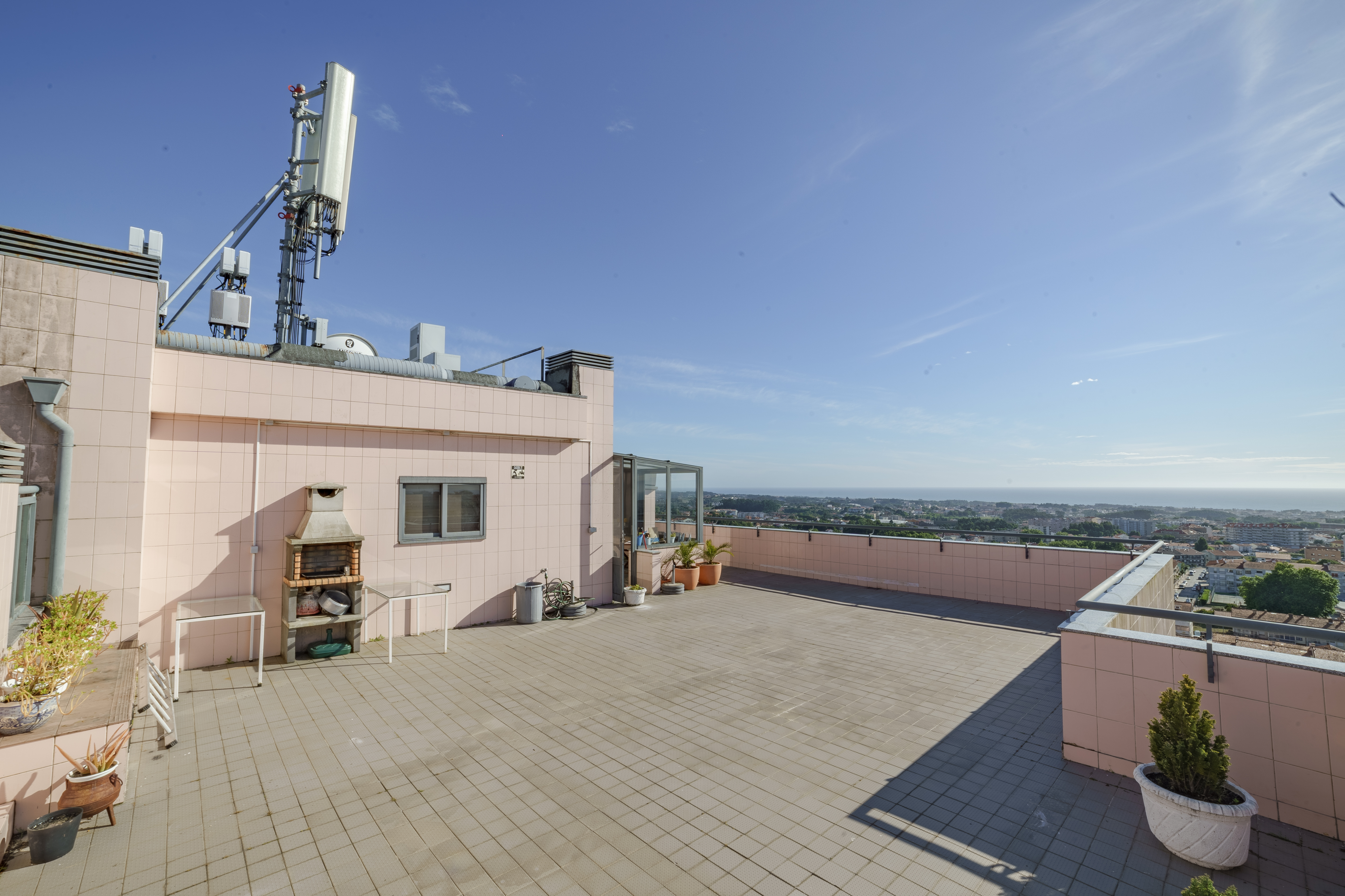 Apartamento Penthouse T4 Duplex Santo Ovídio